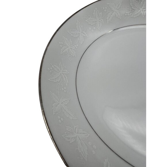 Fine China of Japan Huntington Coupe Cereal Bowl White Flowers Platinum Trim - Picture 3 of 6